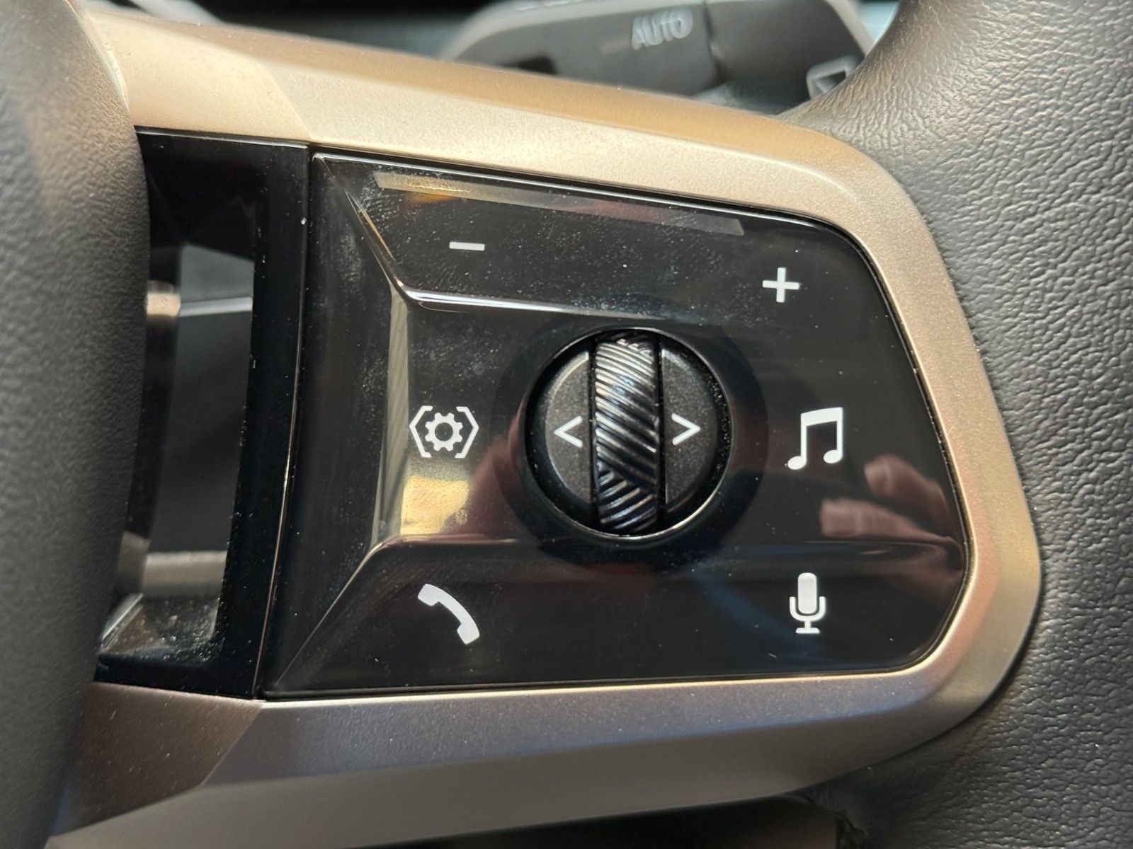 BMW iX 50 xDrive RFK Temp. 4-Z SHZ KZU H&K SoftClose foto 20
