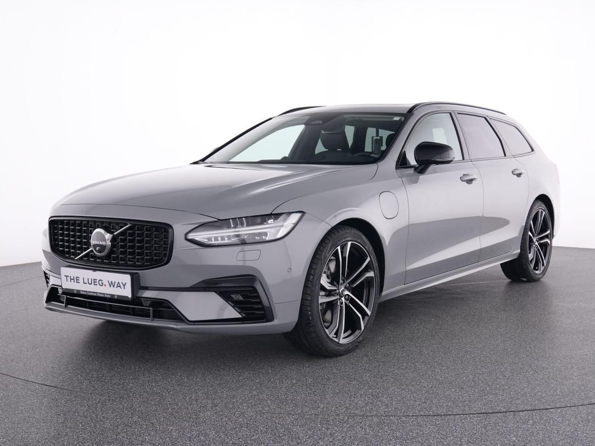 Volvo V90 T8 Recharge UltraDark Pano B&W HUD foto 2