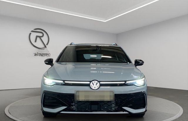Volkswagen Golf VIII Variant R-Line 1.5 eTSI DSG KLIMA LED foto 15