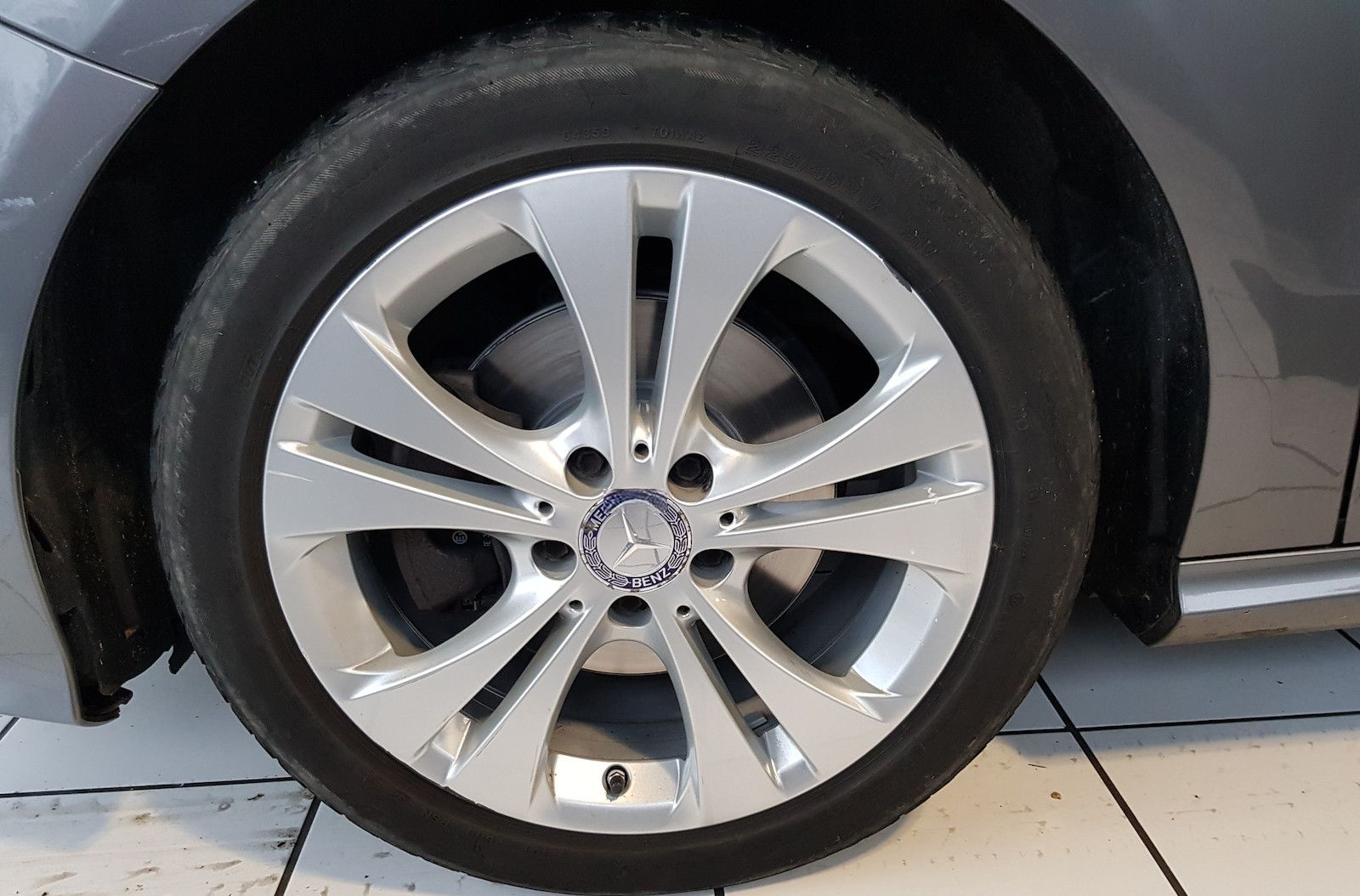 Mercedes-Benz B 220 URBAN TOTW SPUR KAMERA AUT NAVI LED 4MATIC foto 5