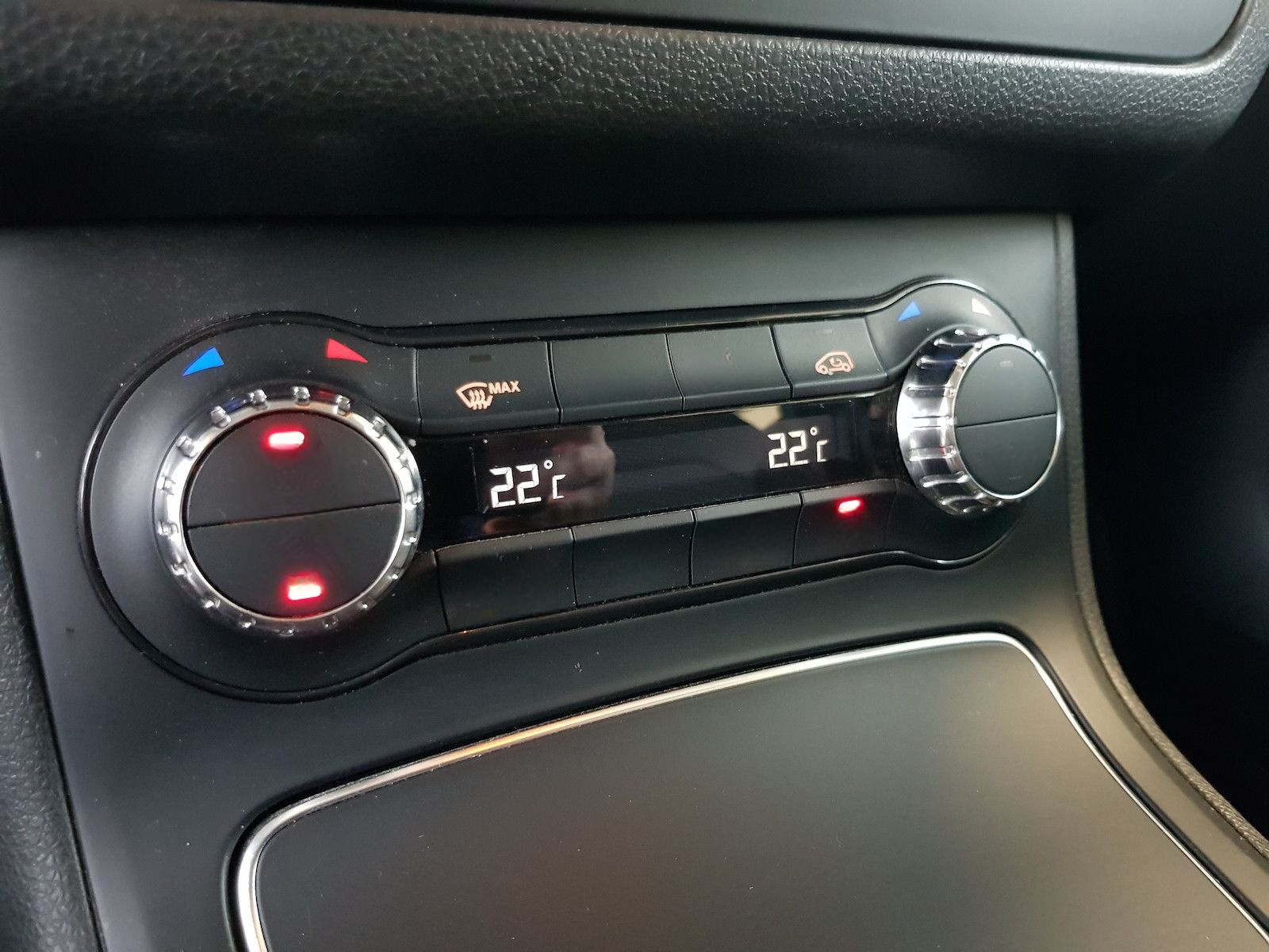 Mercedes-Benz B 220 URBAN TOTW SPUR KAMERA AUT NAVI LED 4MATIC foto 9