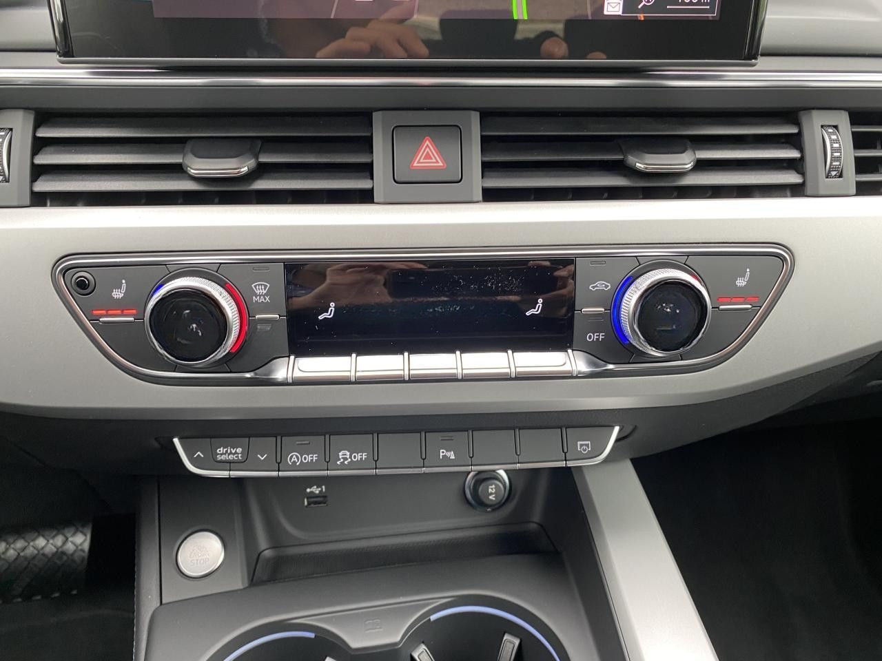 Audi A4 Avant 35 TFSI adv. S tronic AHK LED R-Kamera foto 13