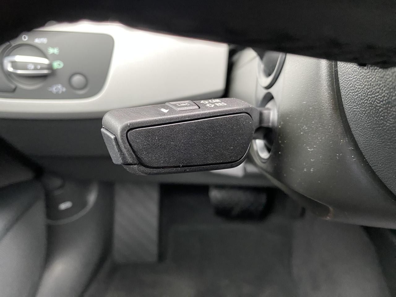 Audi A4 Avant 35 TFSI adv. S tronic AHK LED R-Kamera foto 16