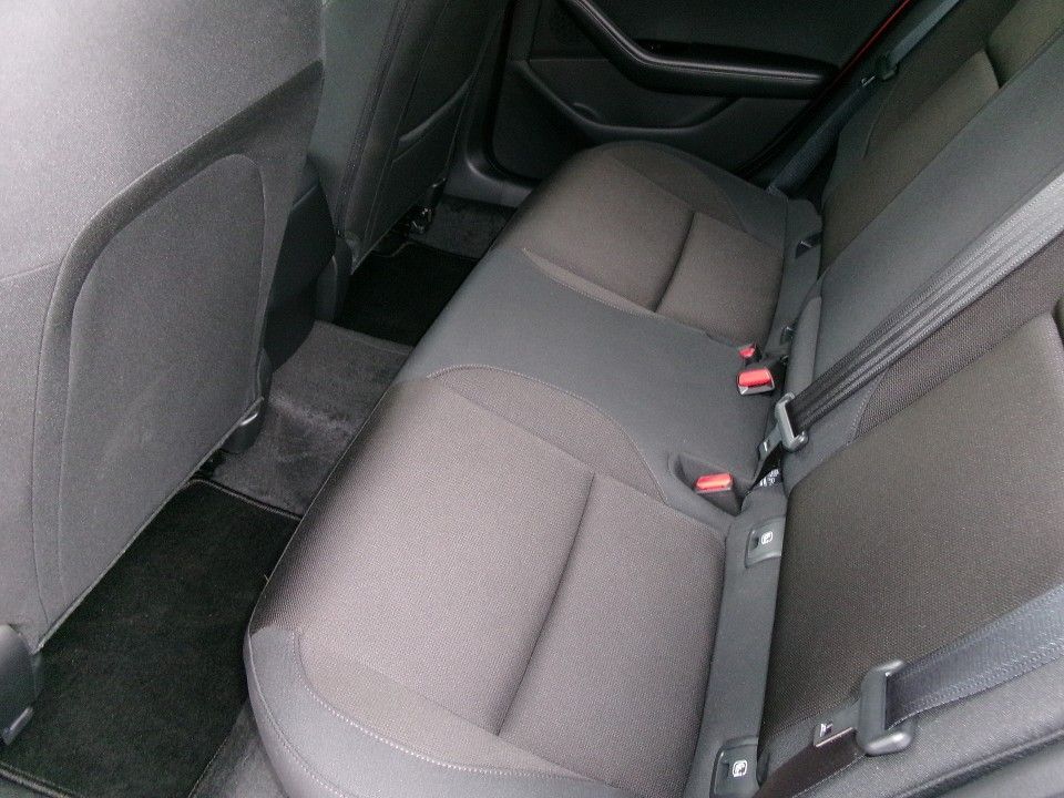 Mazda 3 2.0L e-SKYACTIV G 150ps 6MT FWD Exclusive-line foto 12