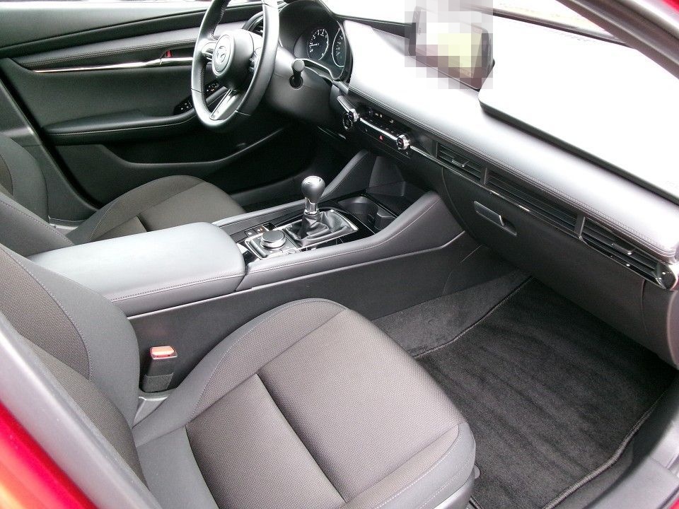 Mazda 3 2.0L e-SKYACTIV G 150ps 6MT FWD Exclusive-line foto 13