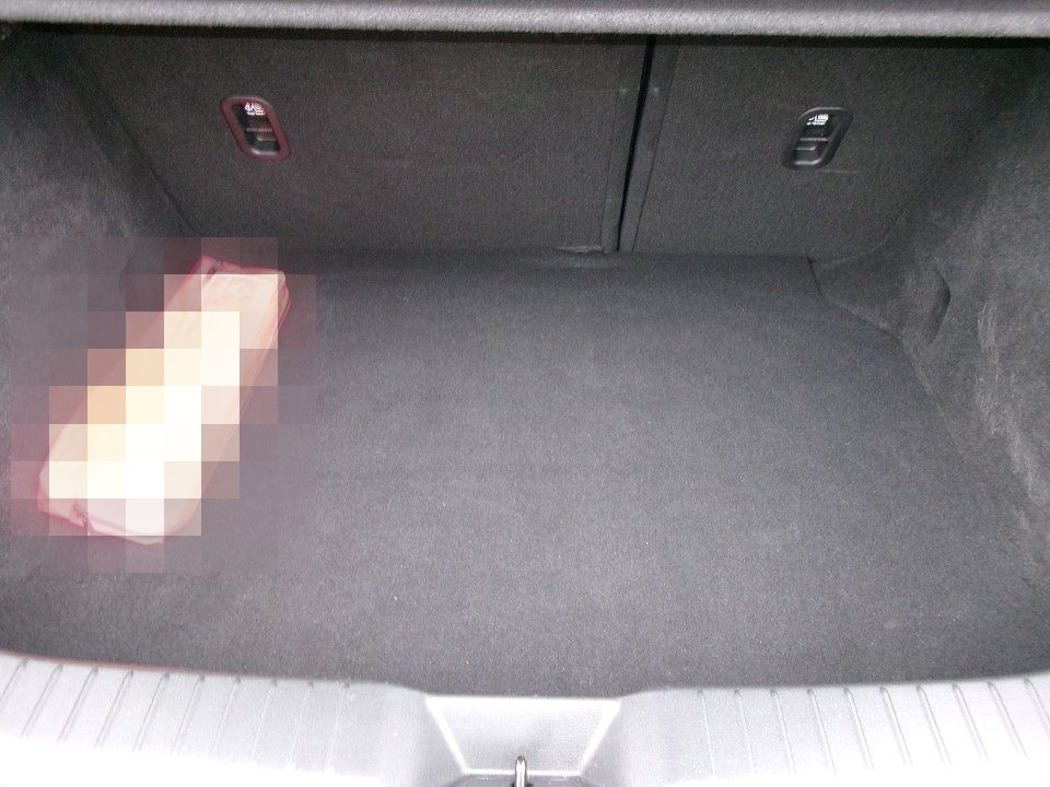 Mazda 3 2.0L e-SKYACTIV G 150ps 6MT FWD Exclusive-line foto 14
