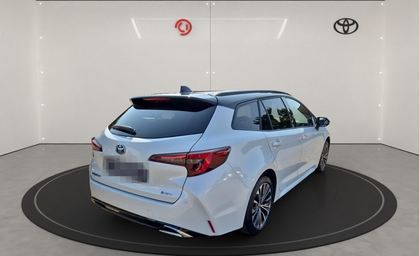 Toyota Corolla TS Black & White LED+NAVI+CARPLAY+RFK foto 3