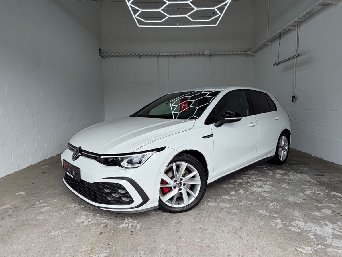 Volkswagen Golf VIII Lim. GTD DSG ACC DCC MATRIX BLACK