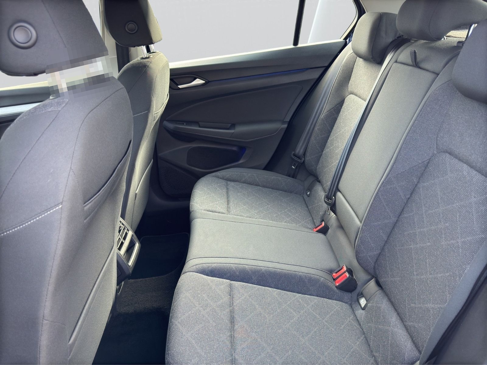 Volkswagen Golf VIII Lim. Life 2,0 TDI Business Premium foto 17