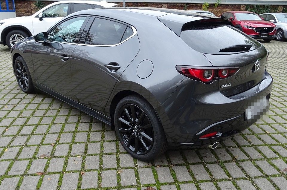 Mazda 3 2.5L e-SKYACTIV G 140ps foto 6