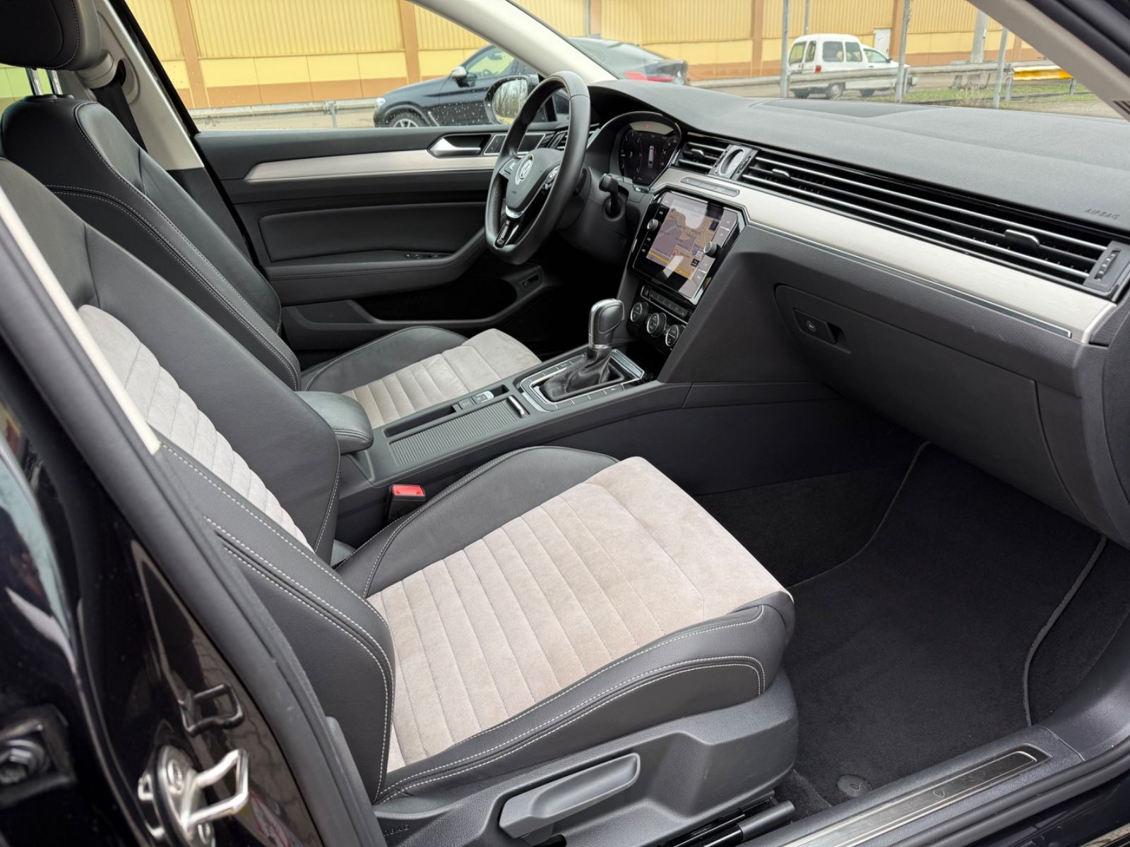 Volkswagen Passat Variant 2.0 DSG Highline VIRTUAL/ALC/KAM! foto 10