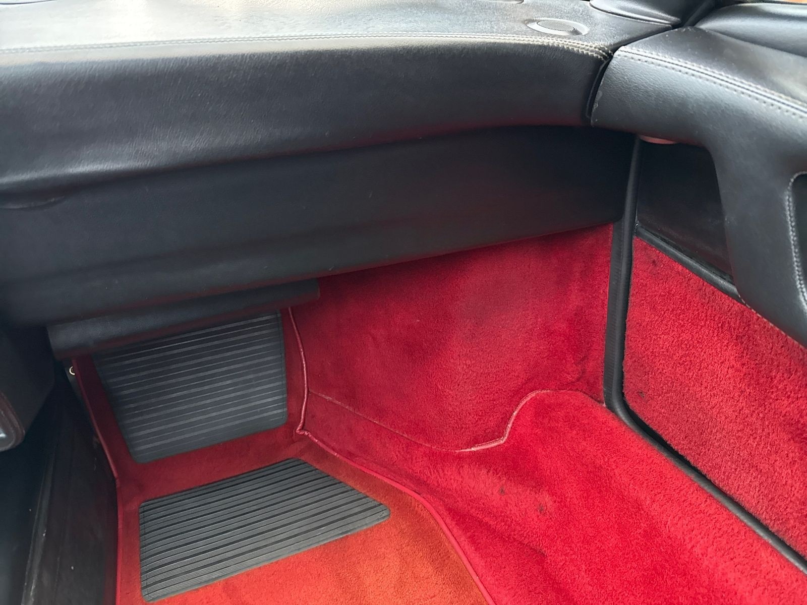 Ferrari 328 GTS foto 15