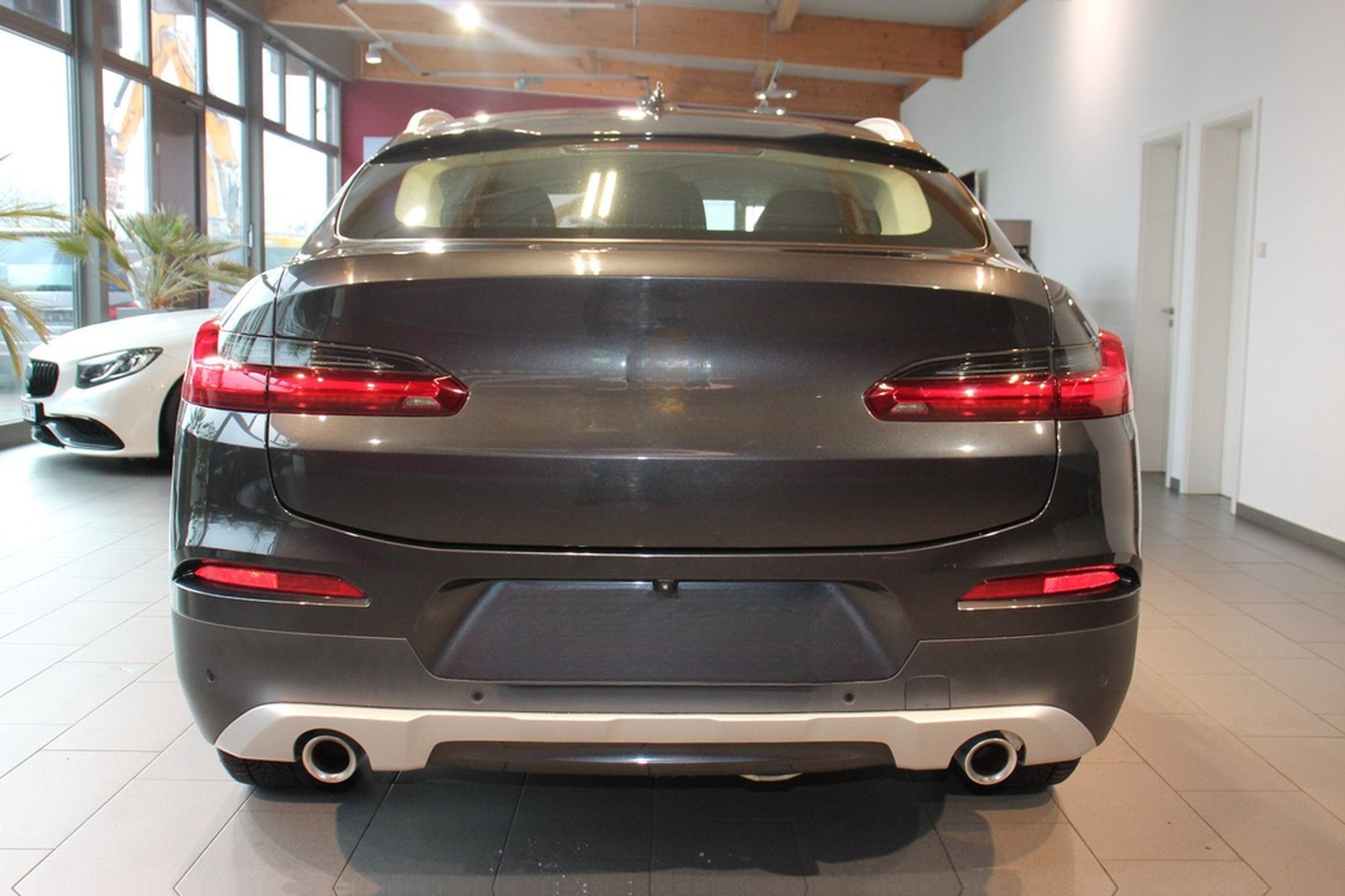 BMW X4 xDrive 20 i  xLine 2.Hand ACC Leder Navi AHK foto 5
