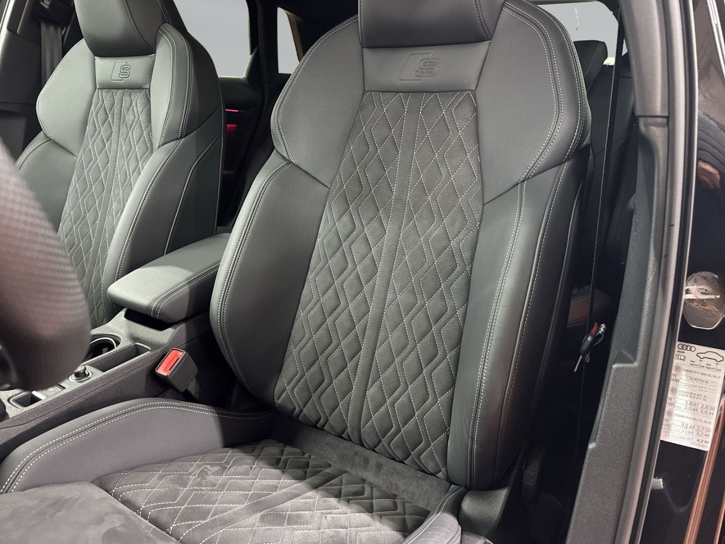 Audi S3 Sportback qu S tro B&O+HuD+Kamera+Matrix+Pano foto 9