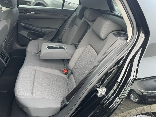 Volkswagen Golf VIII PA Life 1.5 TSI DA13BX KLIMA LED ALU foto 14