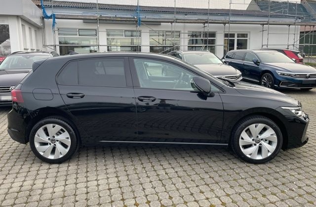 Volkswagen Golf VIII PA Life 1.5 TSI DA13BX KLIMA LED ALU foto 5