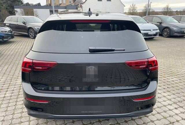 Volkswagen Golf VIII PA Life 1.5 TSI DA13BX KLIMA LED ALU foto 7