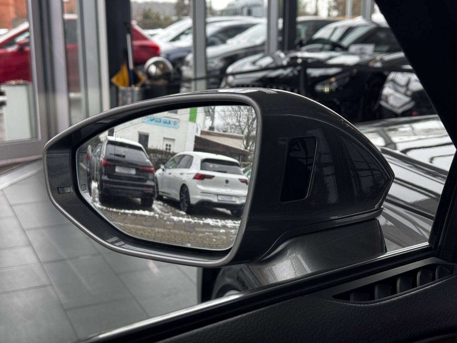 Audi A8 60 TFSI e quattro "Matrix/Head-Up/Air/B&O" foto 11