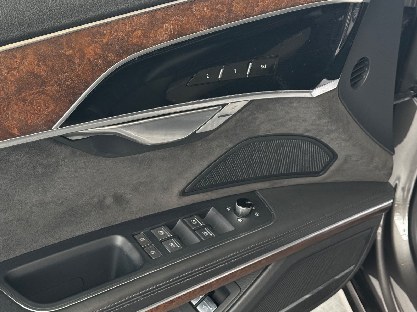 Audi A8 60 TFSI e quattro "Matrix/Head-Up/Air/B&O" foto 8