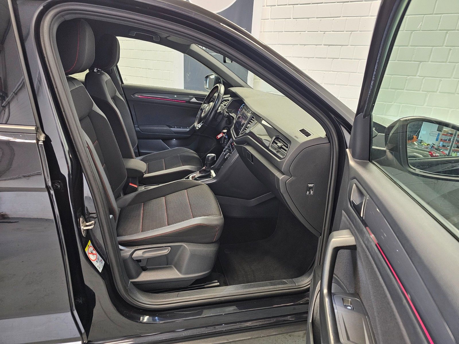 Volkswagen T-Roc 2.0 TDI Sport + ACC/DSG/AHK/LED/Navi foto 11