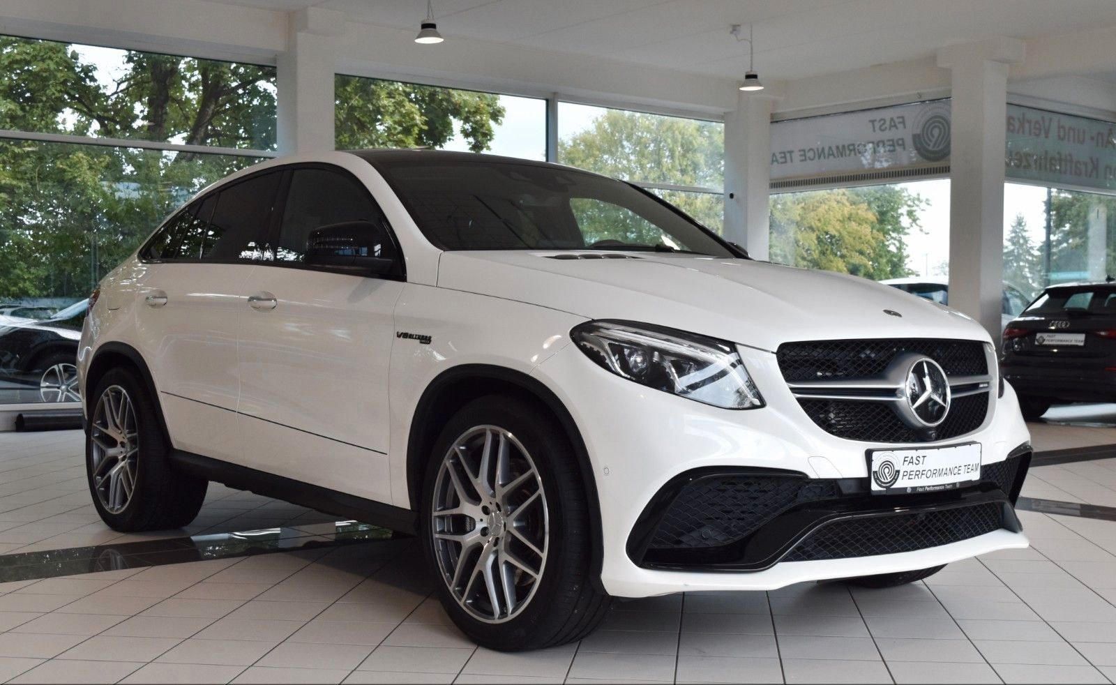 Mercedes-Benz GLE 63 AMG Coupe 4Matic~Drivers~Pano~Service Neu foto 2