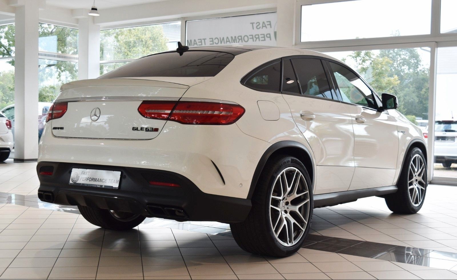 Mercedes-Benz GLE 63 AMG Coupe 4Matic~Drivers~Pano~Service Neu foto 4