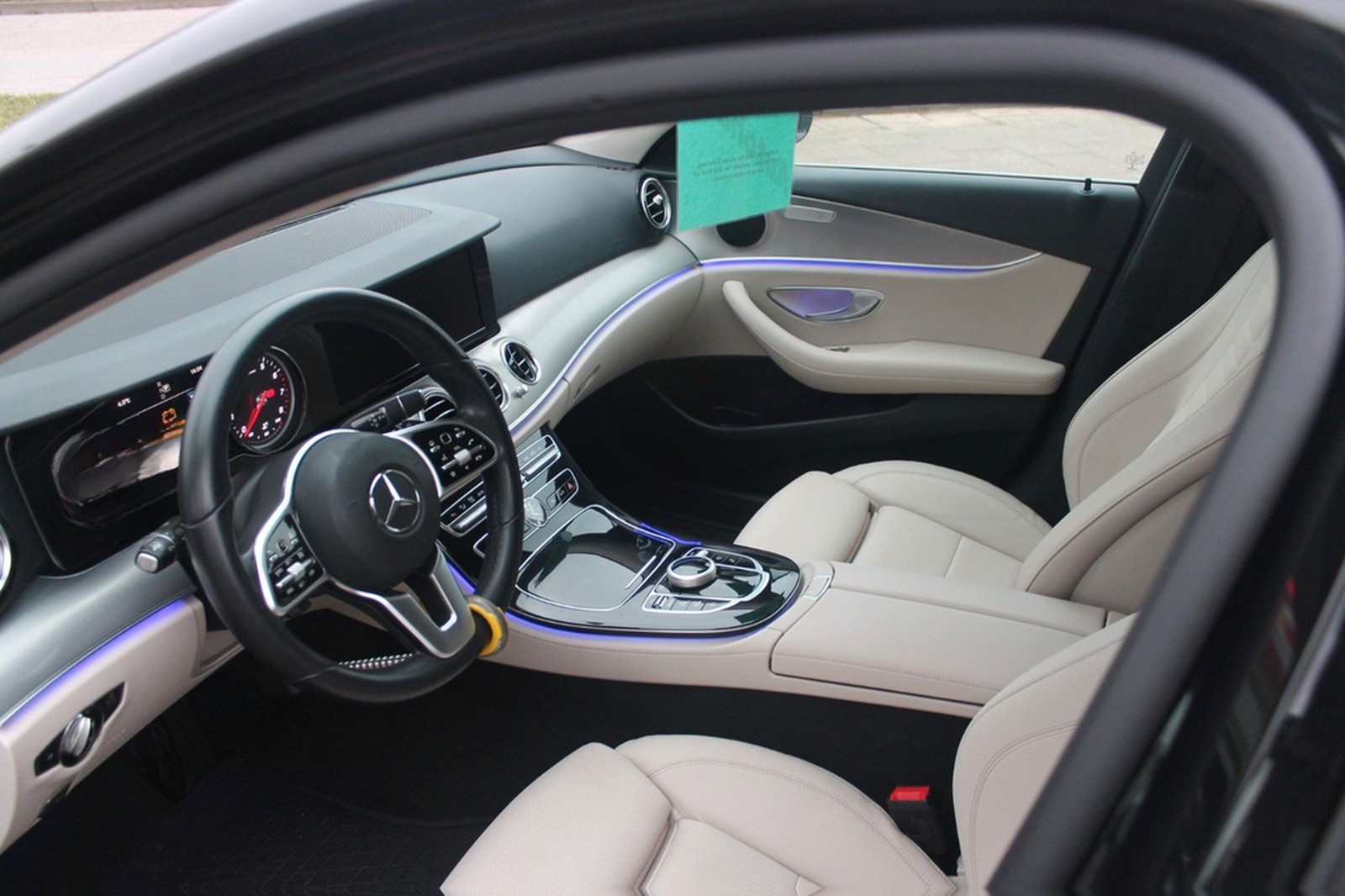Mercedes-Benz E 200 4Matic T Avantg.*9G Aut.*neue 20"LM*SD*LED foto 22