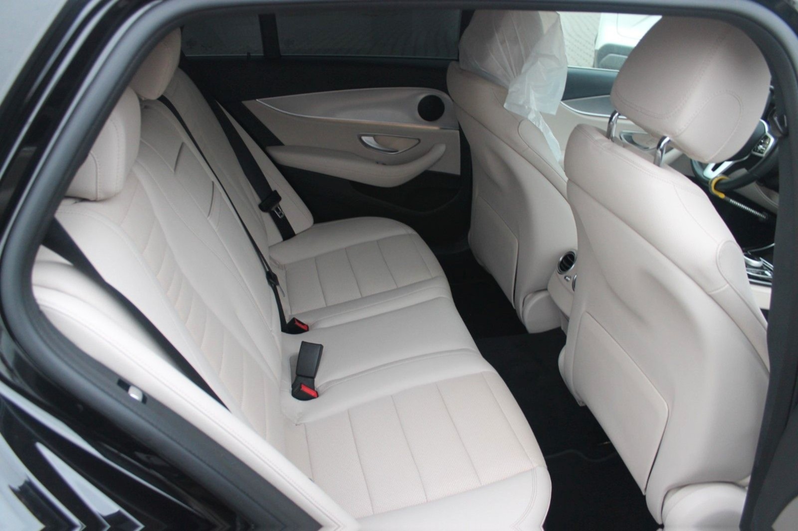 Mercedes-Benz E 200 4Matic T Avantg.*9G Aut.*neue 20"LM*SD*LED foto 10