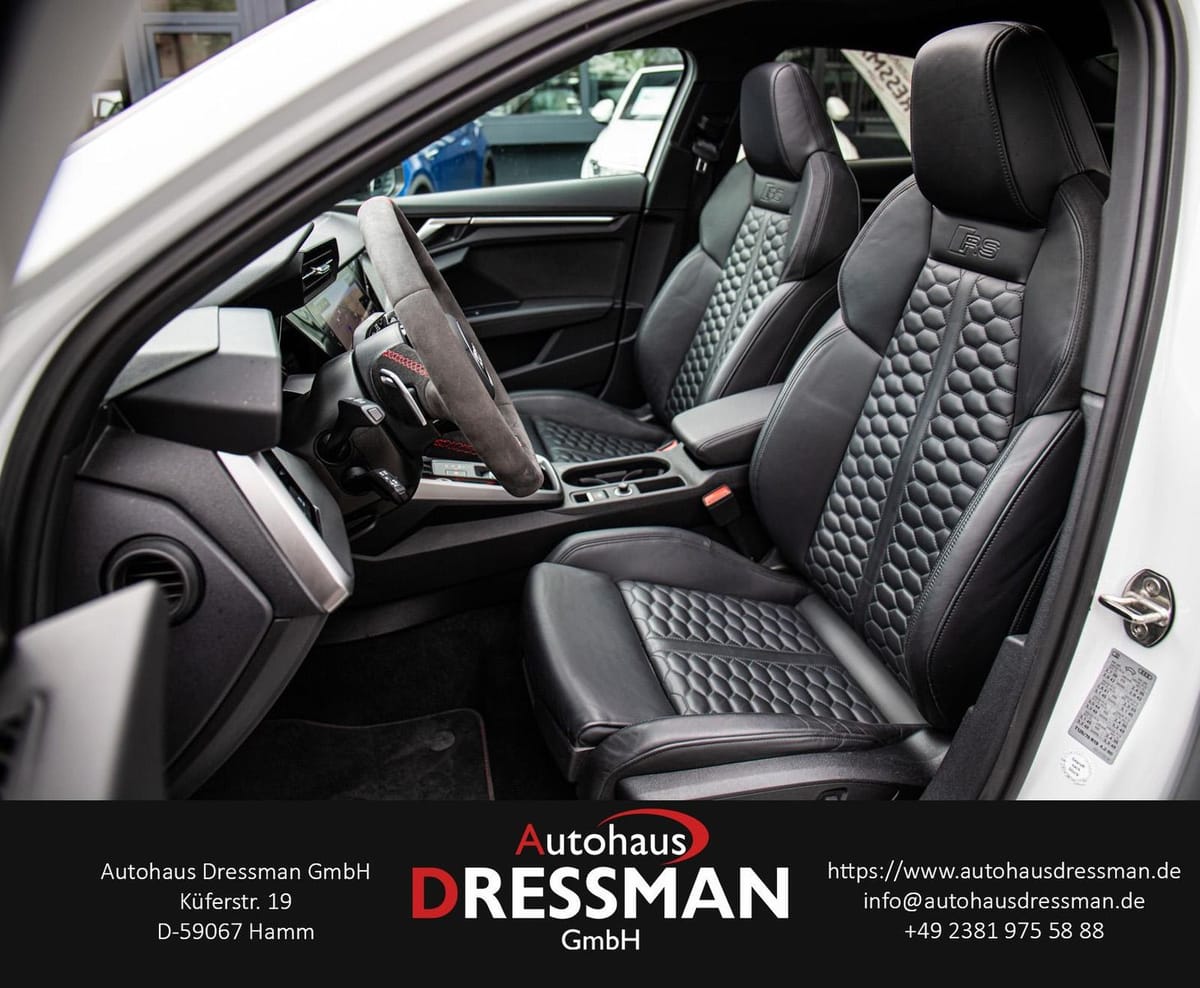 Audi RS3 Limousine 2.5 TFSI MATRIX PANO B&O 360° ACC foto 12