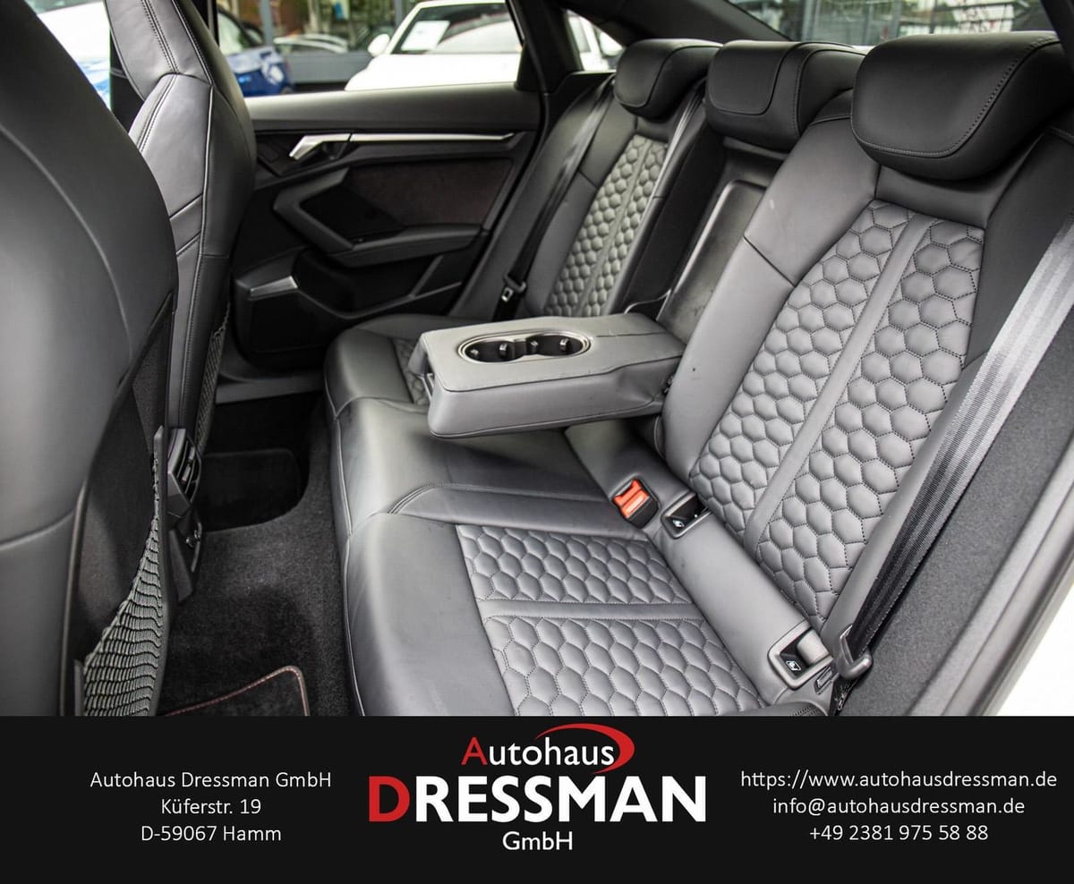 Audi RS3 Limousine 2.5 TFSI MATRIX PANO B&O 360° ACC foto 13