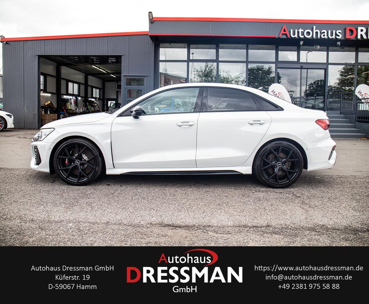 Audi RS3 Limousine 2.5 TFSI MATRIX PANO B&O 360° ACC foto 7