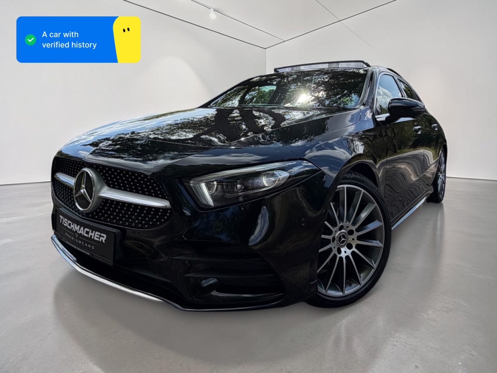 Mercedes-Benz A 220 4 - MATIC PANO BURMESTER LED 360° foto 1
