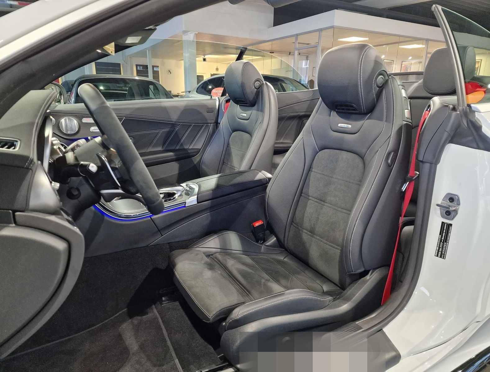 Mercedes-Benz C 63 S AMG Cabrio *Burm*SAGA*Distr+*Night*RFK foto 17