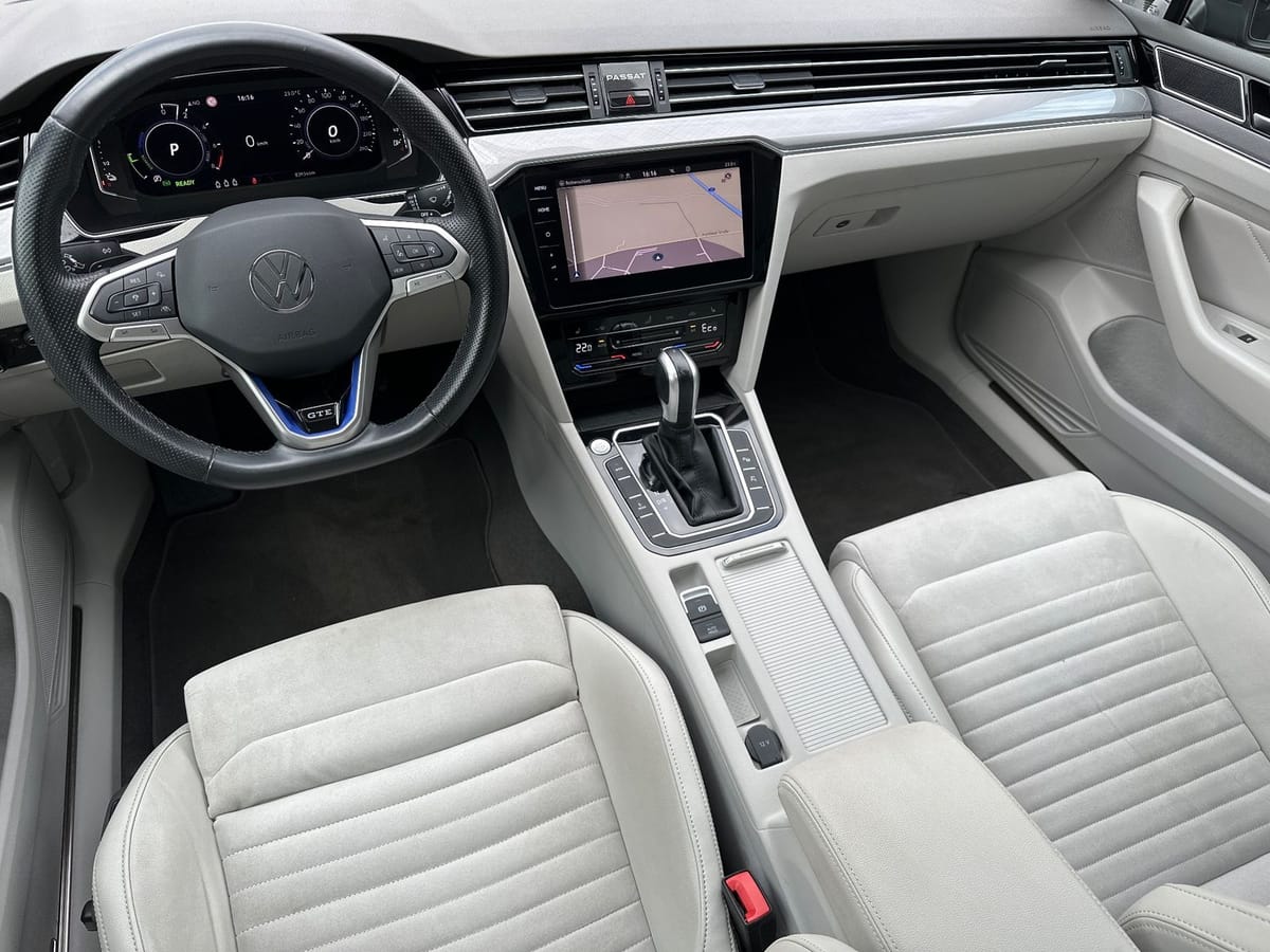 Volkswagen Passat Variant 1.4 Hybrid GTE NAV IQLIGHT AHK foto 14