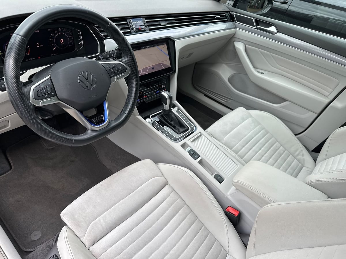 Volkswagen Passat Variant 1.4 Hybrid GTE NAV IQLIGHT AHK foto 9