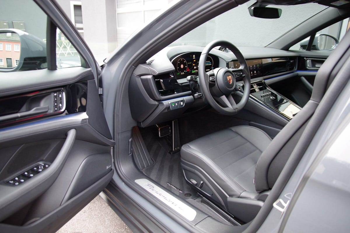 Porsche Panamera 4 E-Hybrid 21 SportDesign ACC BOSE PANO foto 5