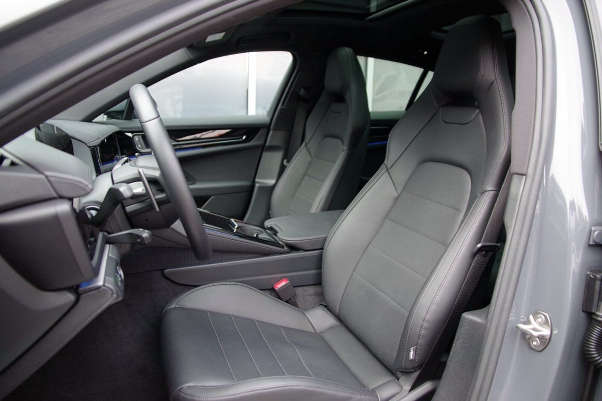 Porsche Panamera 4 E-Hybrid 21 SportDesign ACC BOSE PANO foto 6