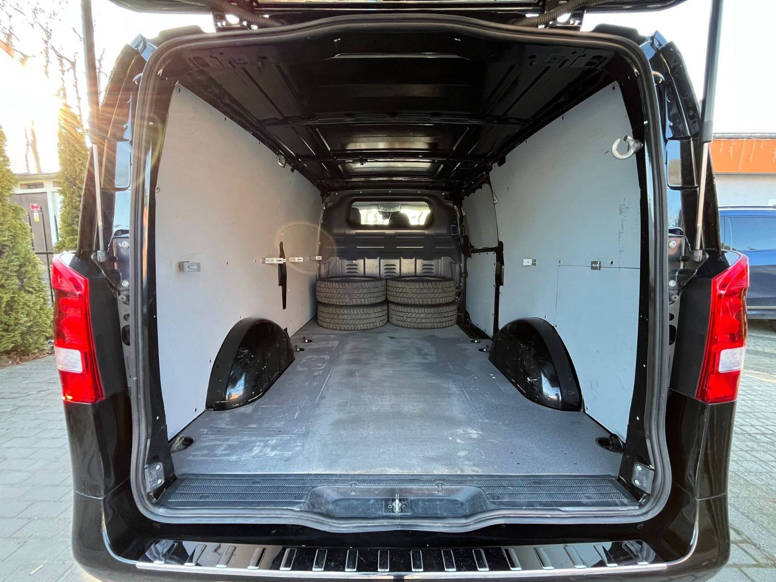 Mercedes-Benz Vito Kasten 116  CDI extralang foto 16