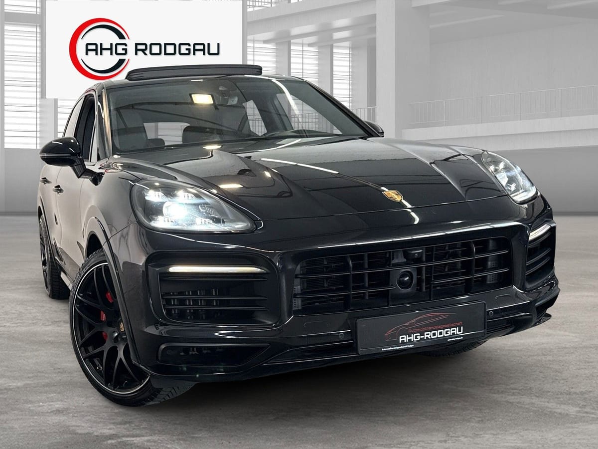 Porsche Cayenne GTS PANO ACC StandH BOSE MATRIX 21