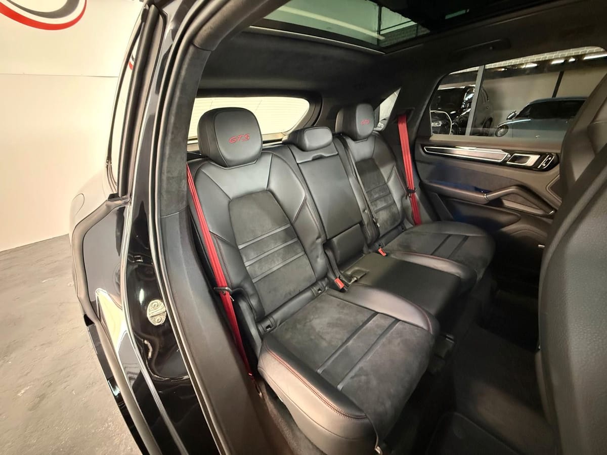 Porsche Cayenne GTS PANO ACC StandH BOSE MATRIX 21 foto 25