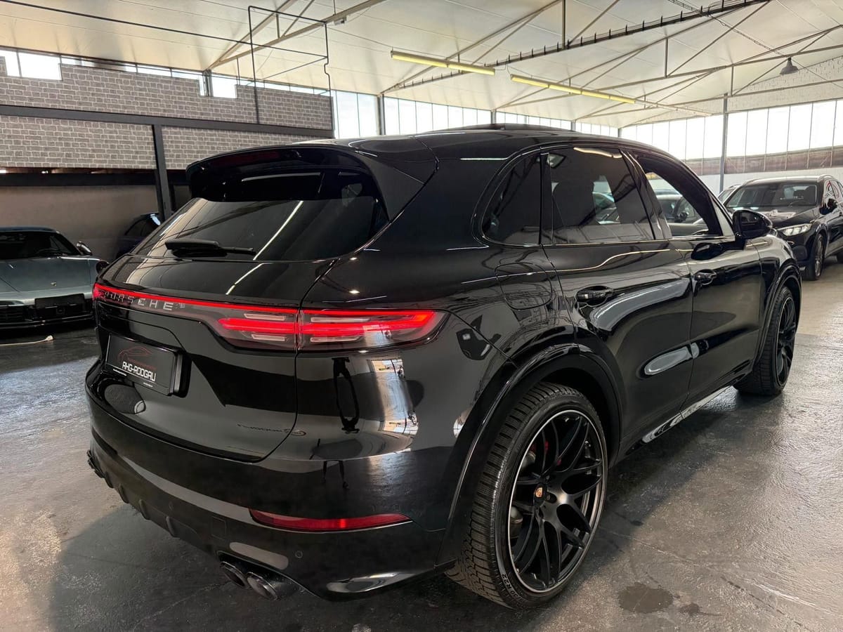Porsche Cayenne GTS PANO ACC StandH BOSE MATRIX 21 foto 8