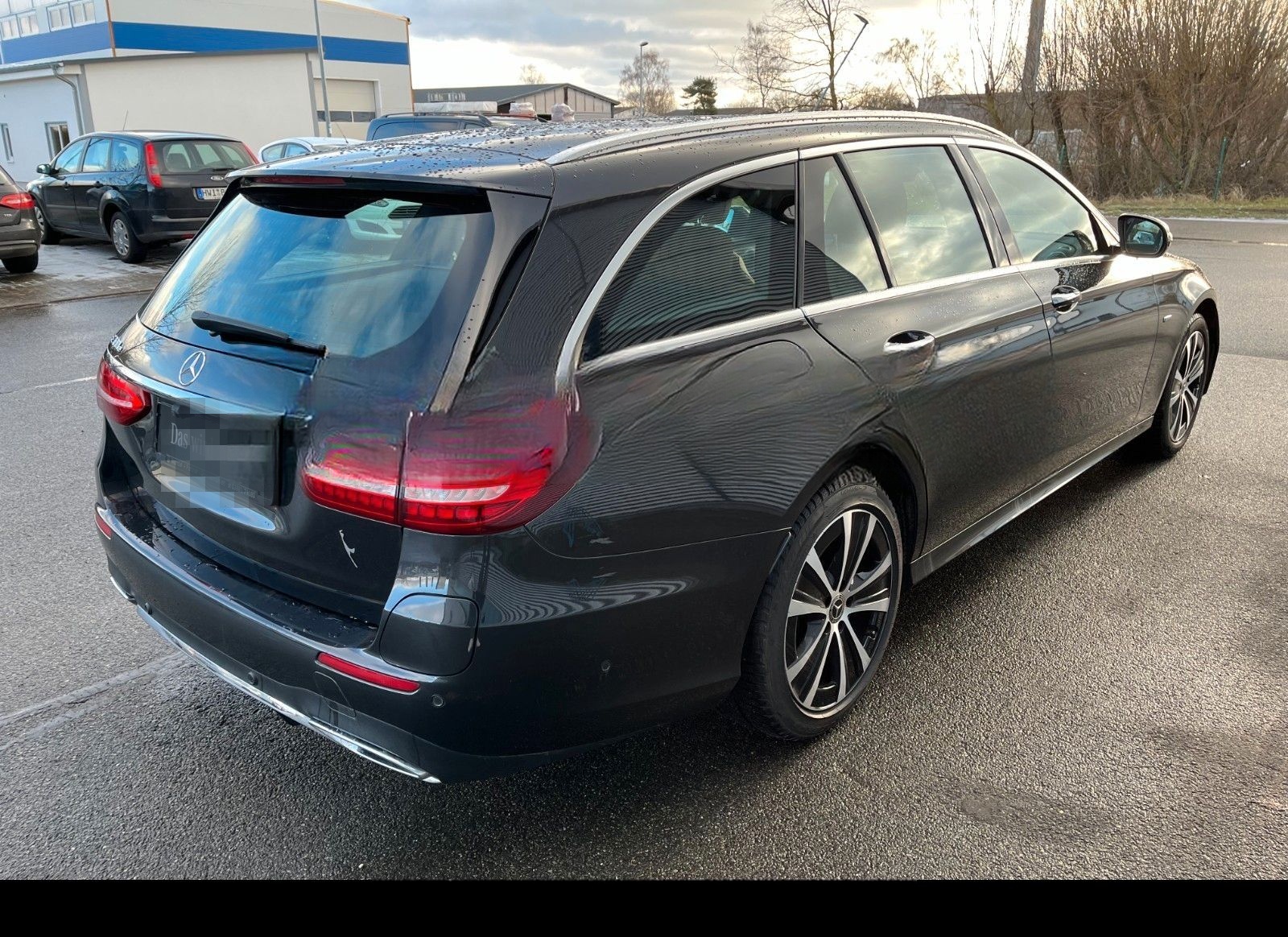 Mercedes-Benz E 300 e T-Modell foto 8