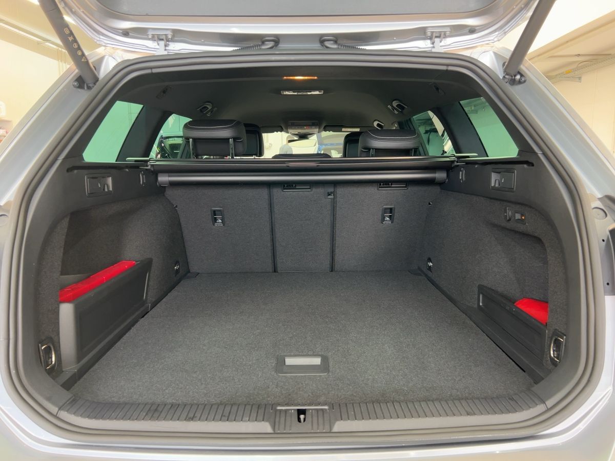 Volkswagen Passat Variant GTE 1.4 TSI DSG AHK ACC LED-Matri foto 8