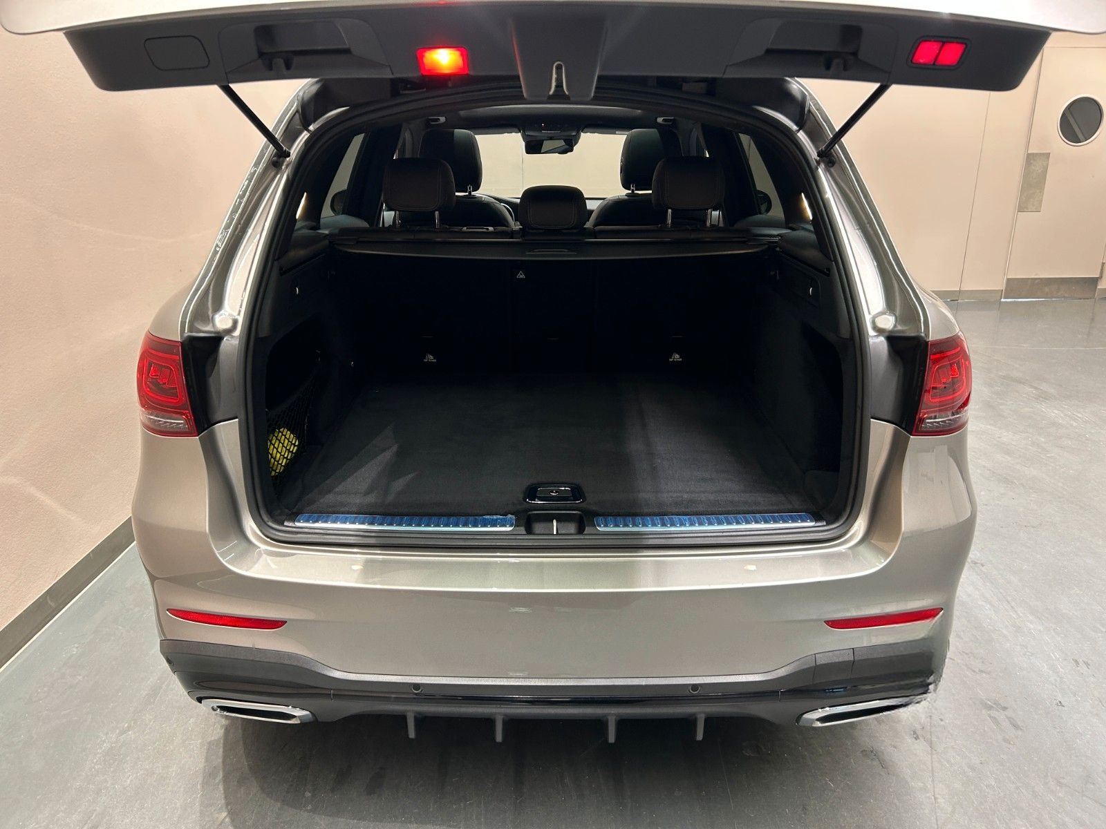 Mercedes-Benz GLC300 4M *AMG LINE*NIGHT*PANO*HD-U*360°*KEY-GO* foto 10