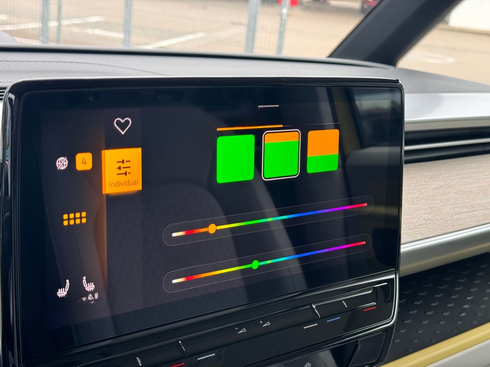 Volkswagen ID.BUZZ  Pro 150 kW NAV|AHK|ACC|KEY foto 24