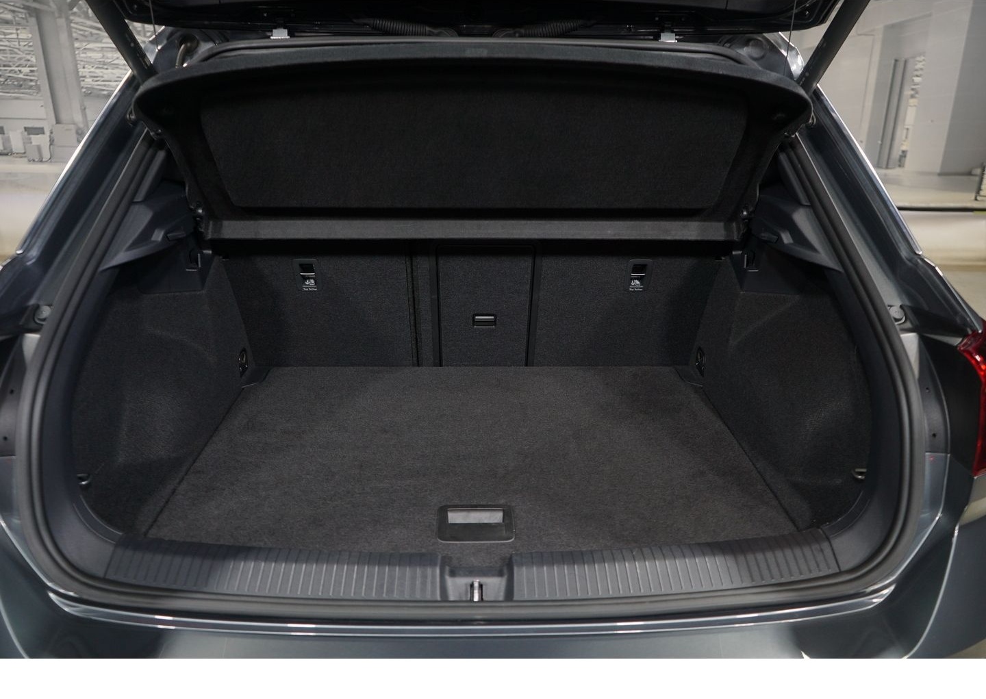 Volkswagen T-Roc Sport 1.5 TSI DSG Navi LED Kamera ACC DAB foto 11