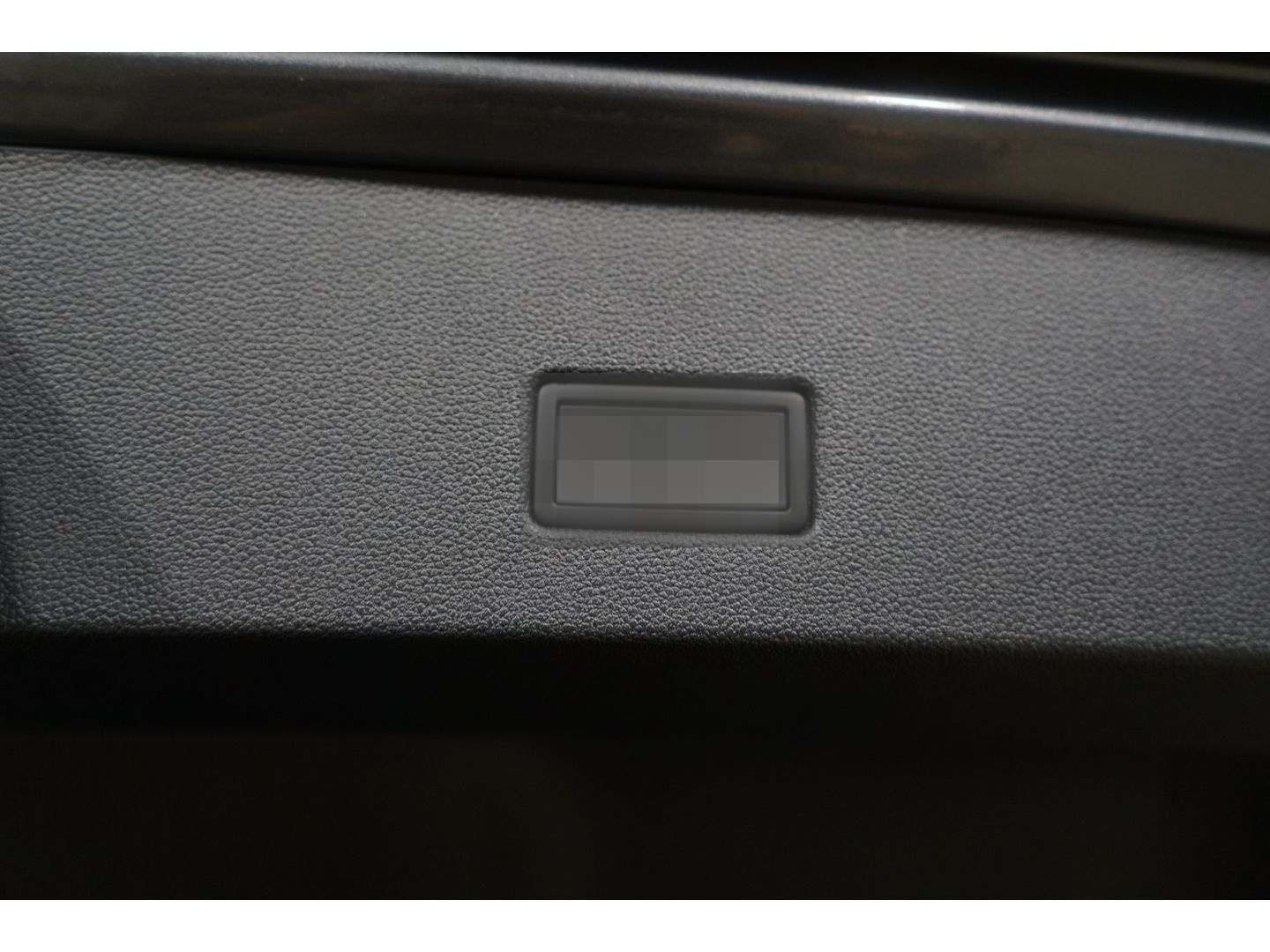 Volkswagen T-Roc Sport 1.5 TSI DSG Navi LED Kamera ACC DAB foto 12