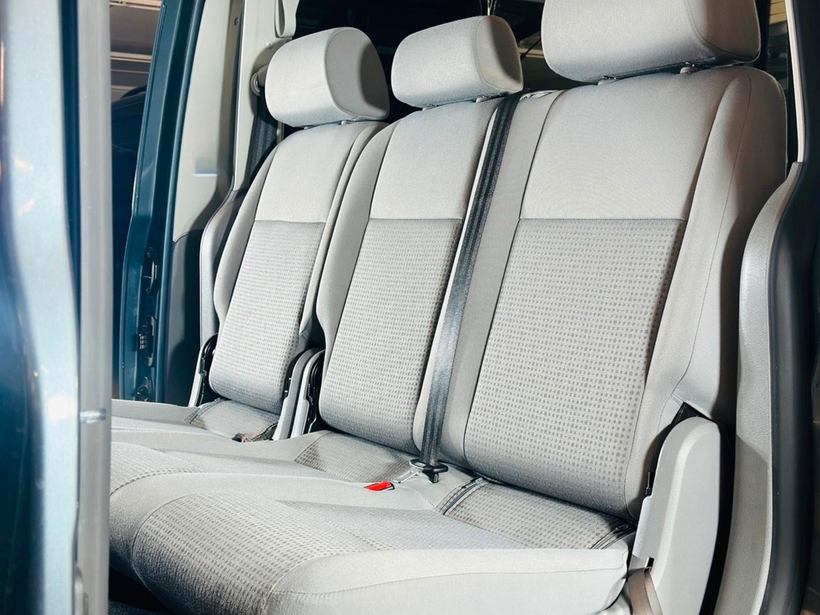 Volkswagen Caddy 1,6-Maxi-Behindertengerecht-Rampe-TOP foto 24