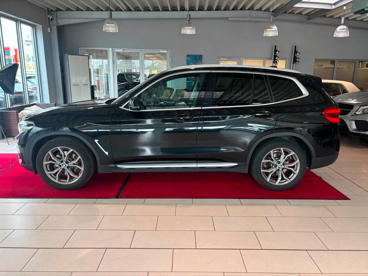 BMW X3 xDrive 30 d xLine AHK NAVI Sitzheizung foto 2
