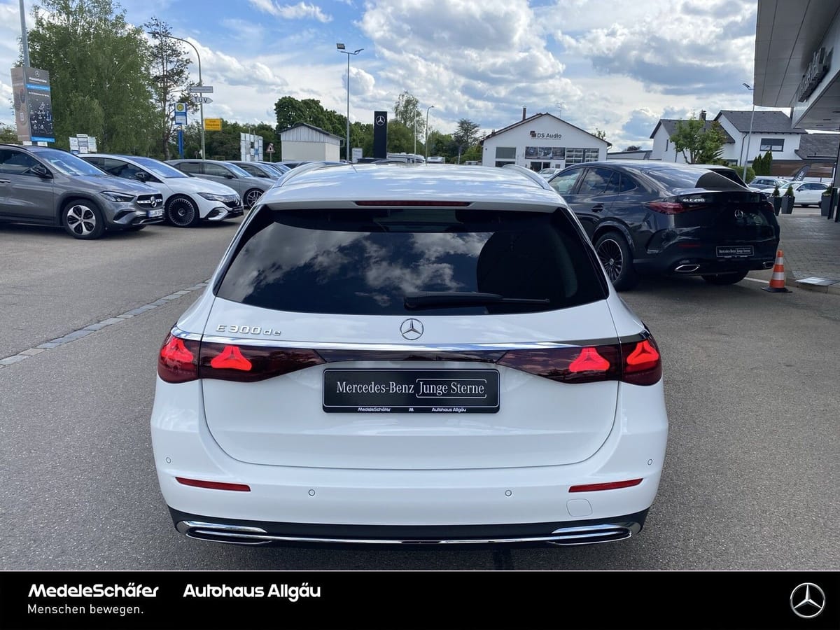 Mercedes-Benz E 300 T de EXCLUSIVE AHK Fahr-Assi D-Light 360° foto 4